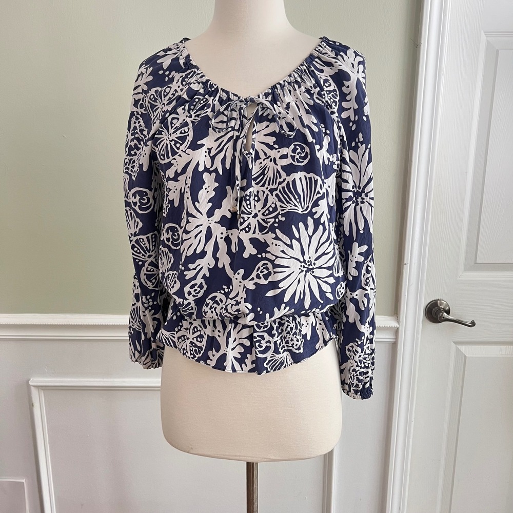 Lilly Pulitzer Silk Blouse S Top Blue White Top Romantic Luxury Bohemian Beach